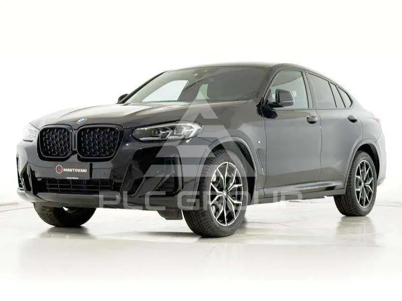 2022 BMW X4