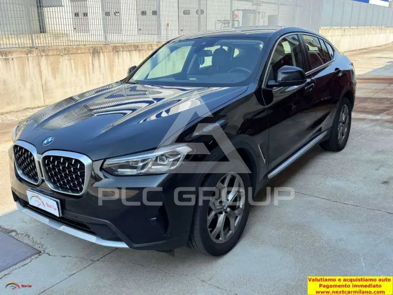 2022 BMW X4