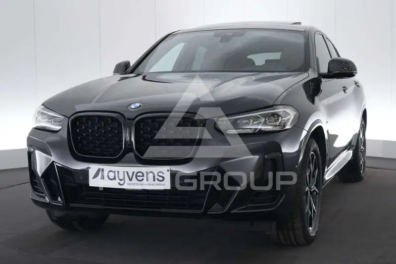 2022 BMW X4