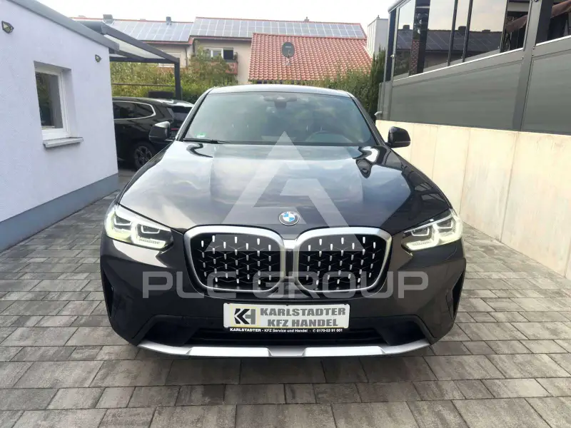 2022 BMW X4