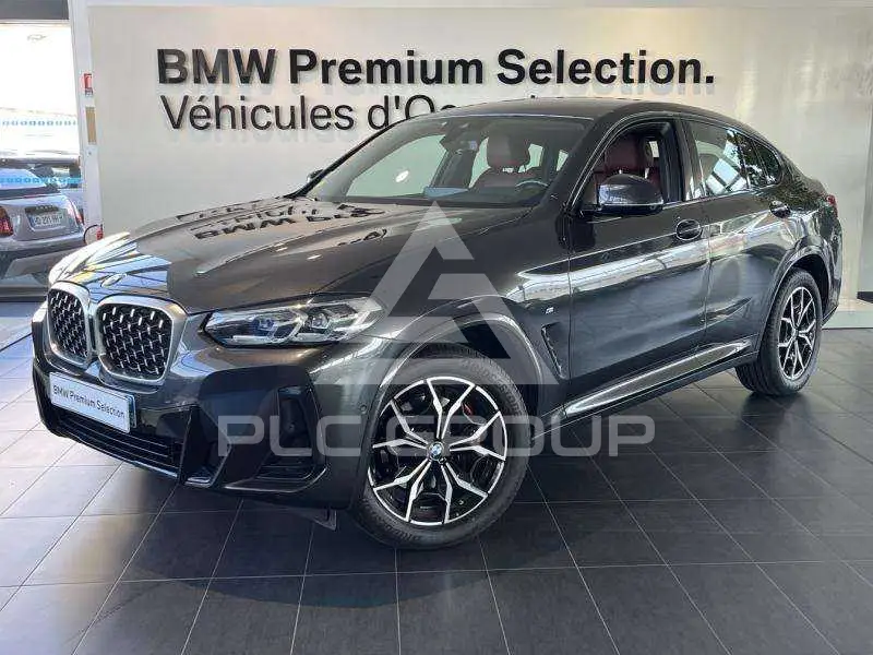 2022 BMW X4