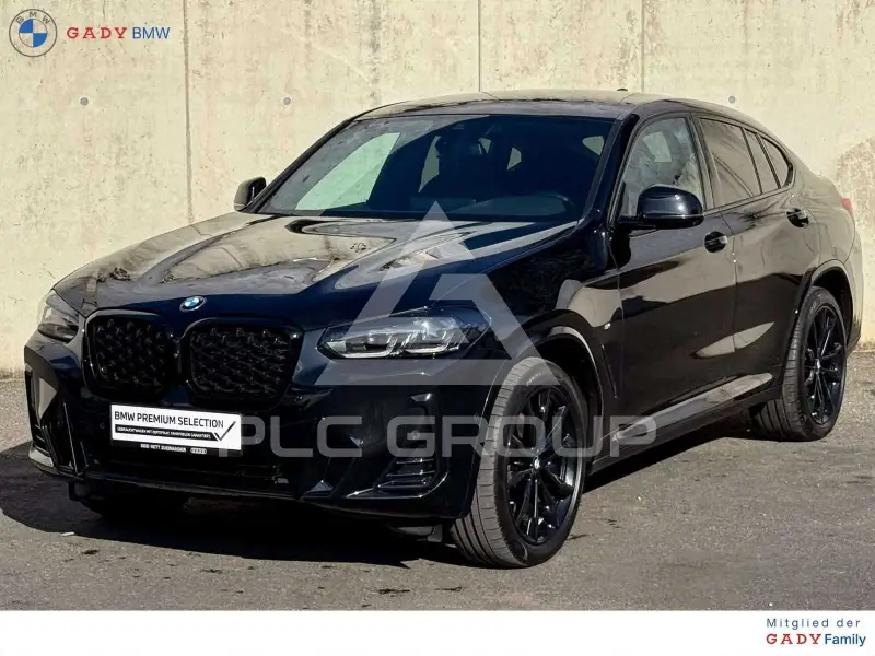 2022 BMW X4