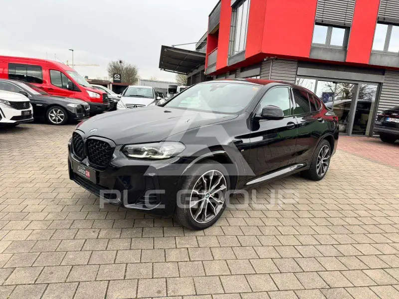 2022 BMW X4