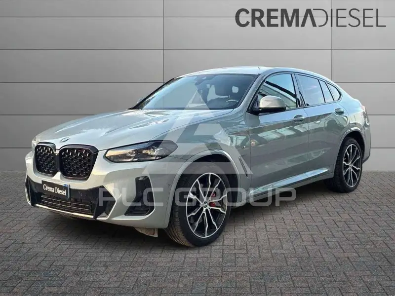 2022 BMW X4