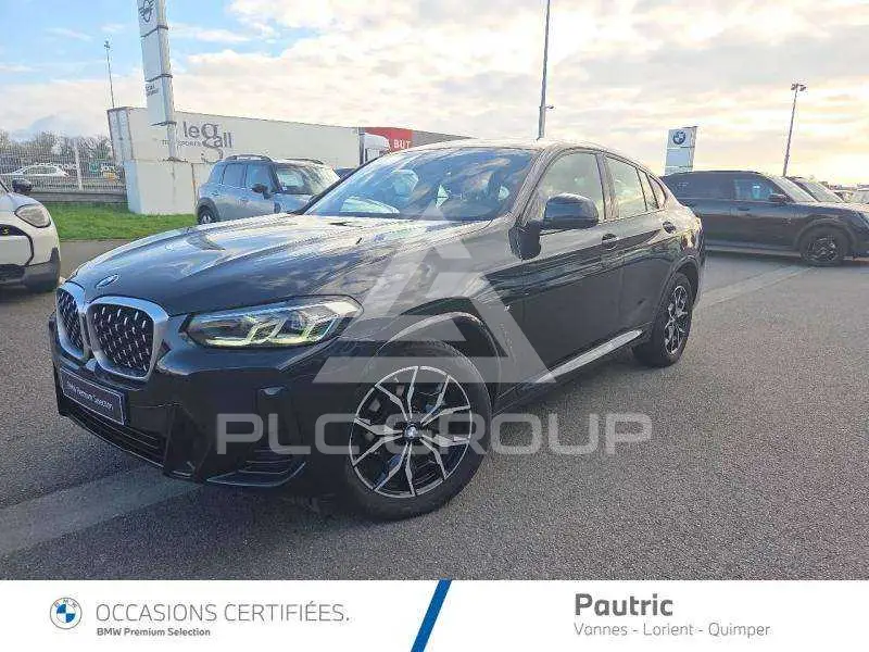 2022 BMW X4