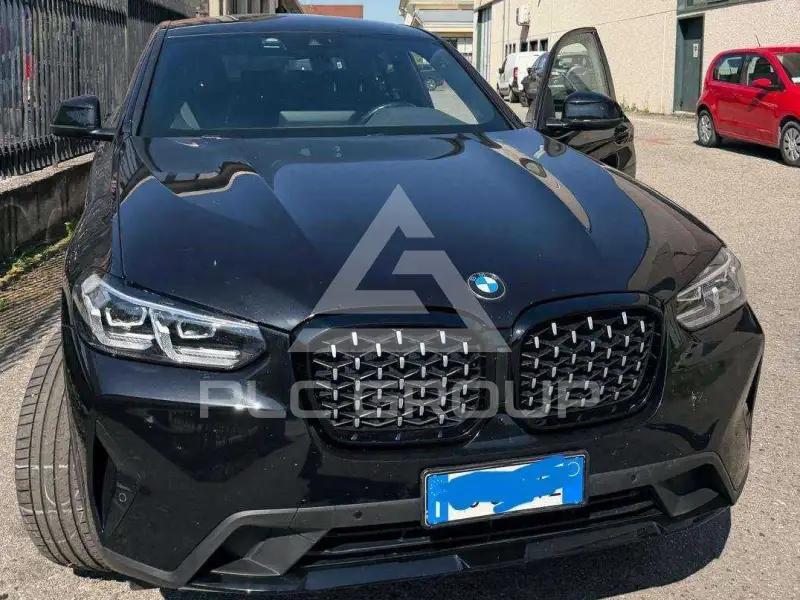 2022 BMW X4