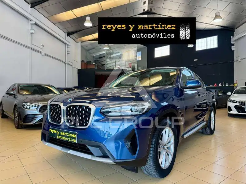 2022 BMW X4