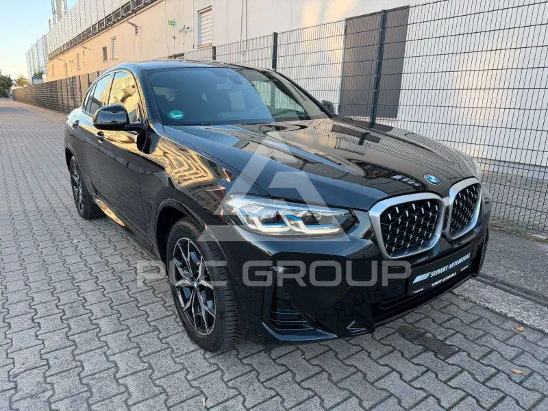2022 BMW X4