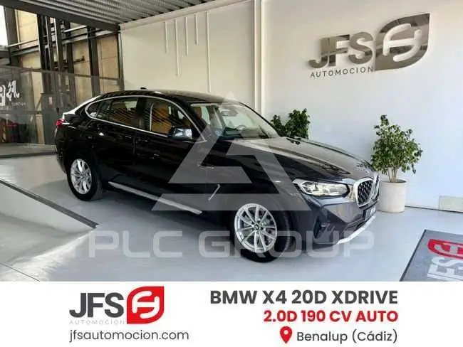 2022 BMW X4
