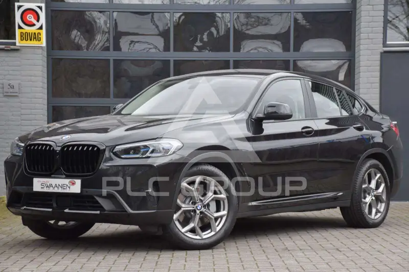 2022 BMW X4