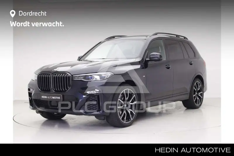 2022 BMW X7