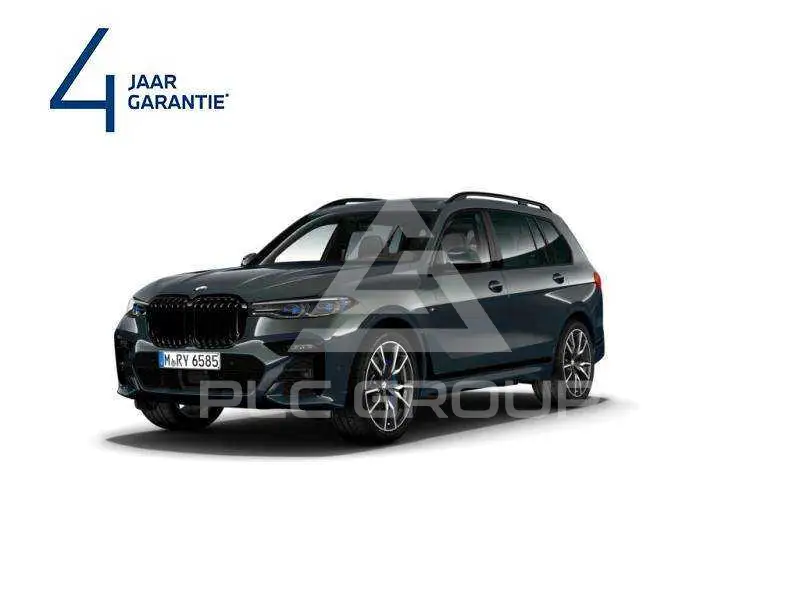 2022 BMW X7