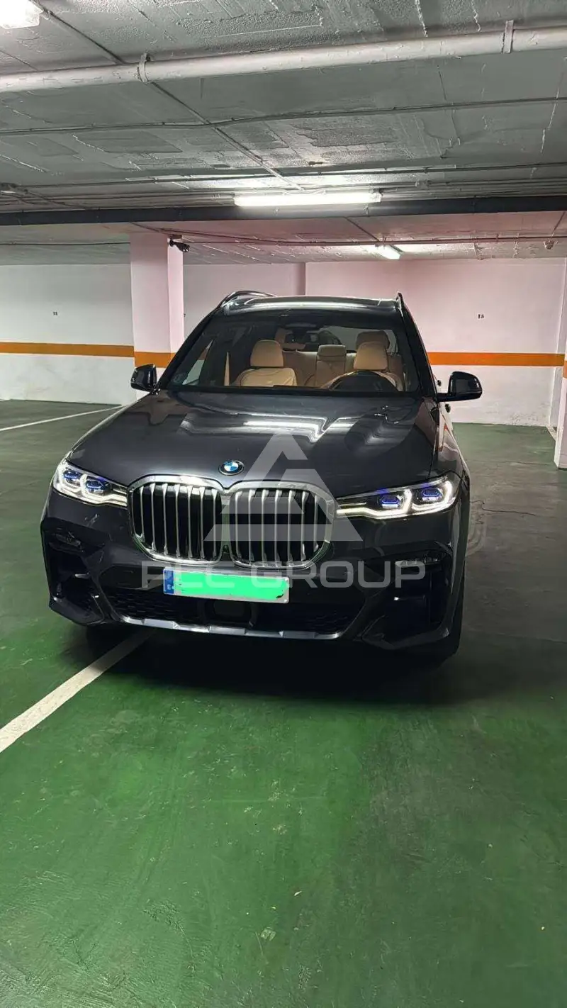 2022 BMW X7