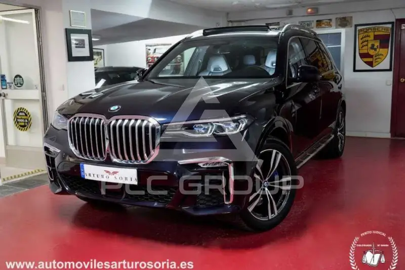 2022 BMW X7