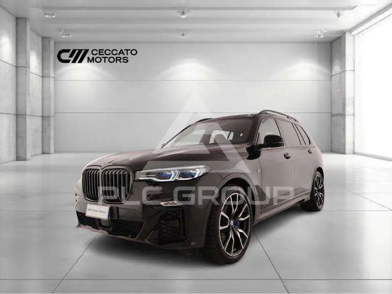 2022 BMW X7