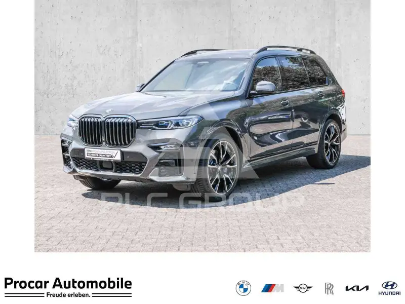 2022 BMW X7