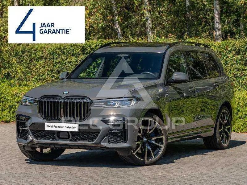 2022 BMW X7