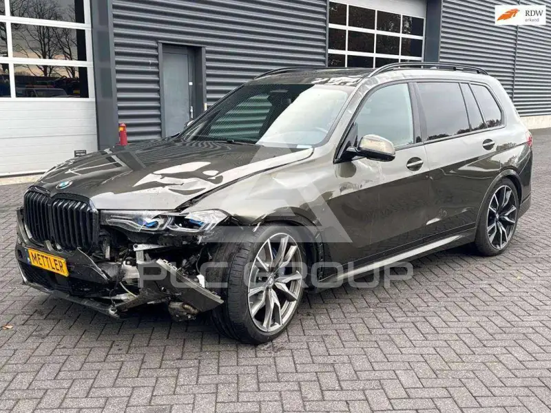 2022 BMW X7