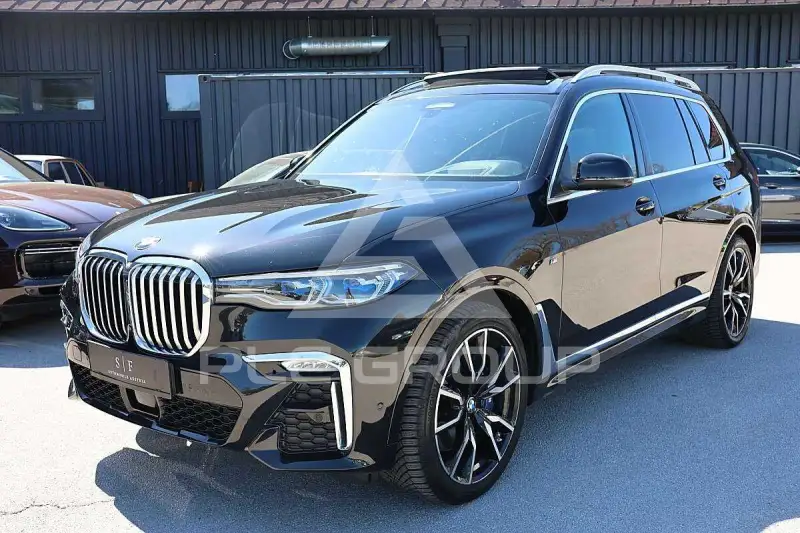 2022 BMW X7