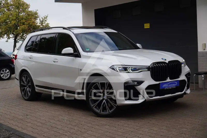 2022 BMW X7