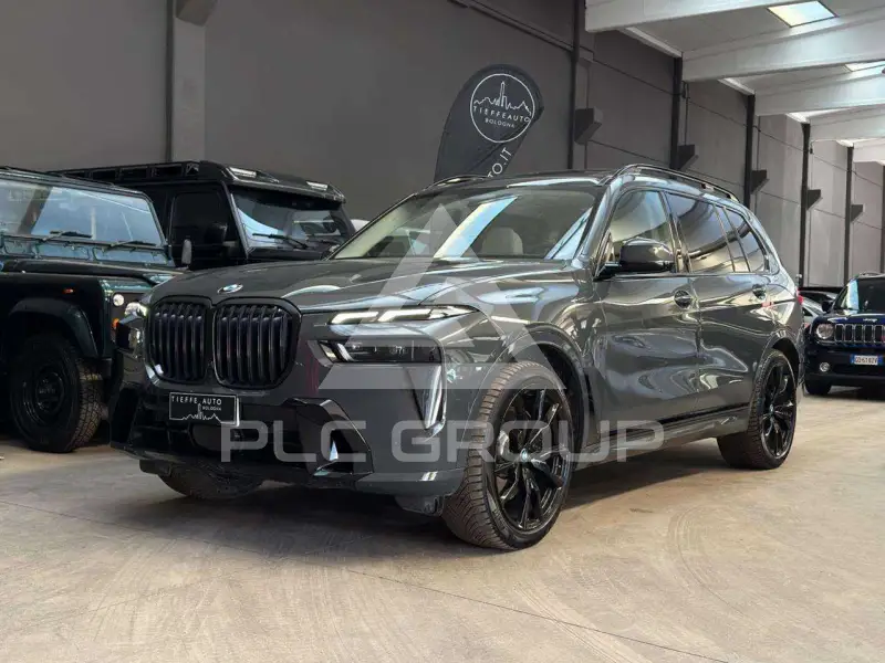 2022 BMW X7