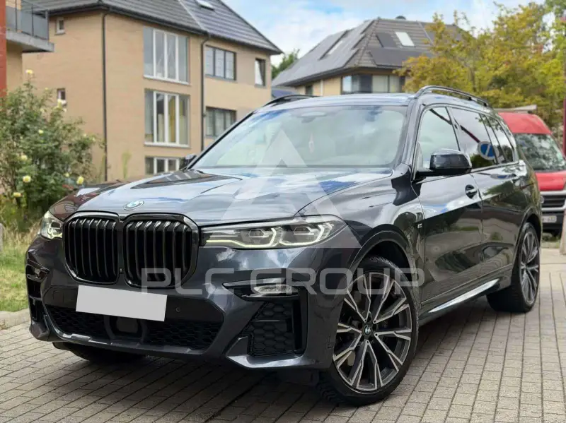2022 BMW X7