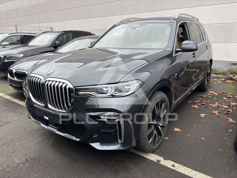 2022 BMW X7