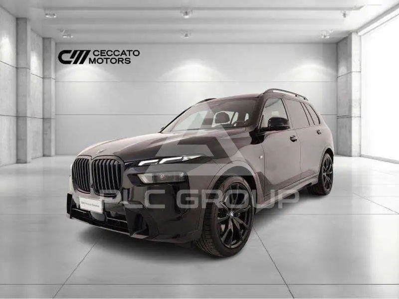 2022 BMW X7
