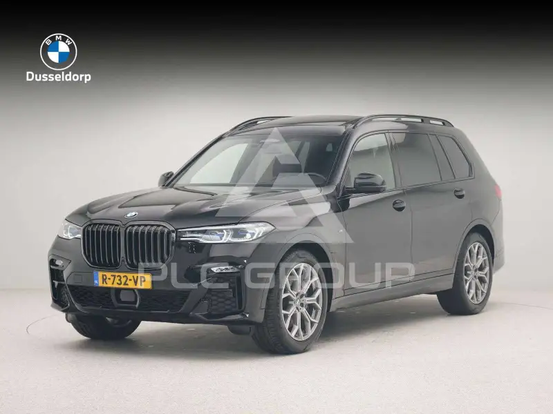 2022 BMW X7
