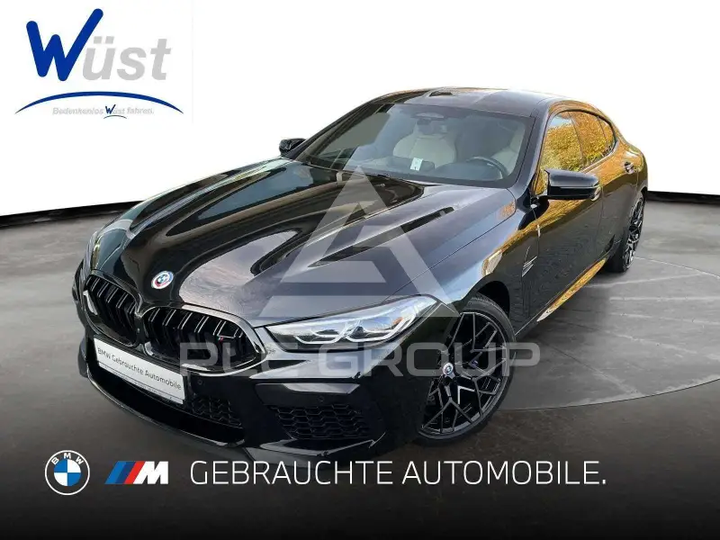 2022 BMW M8