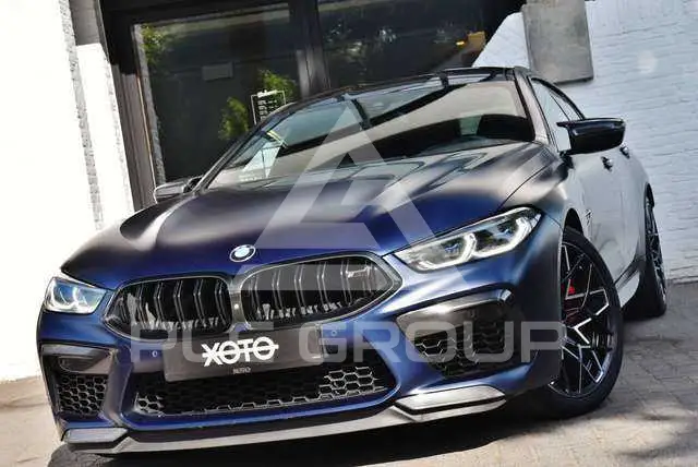 2022 BMW M8