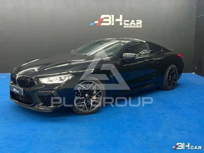 2022 BMW M8