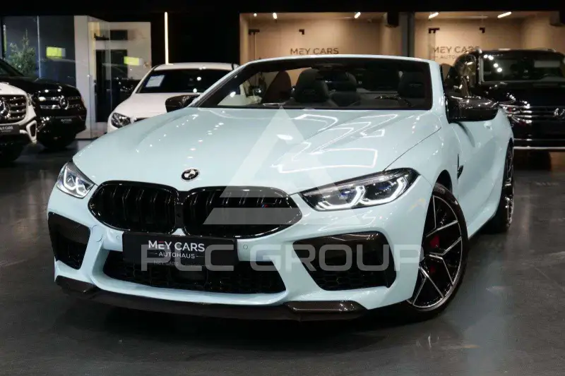 2022 BMW M8