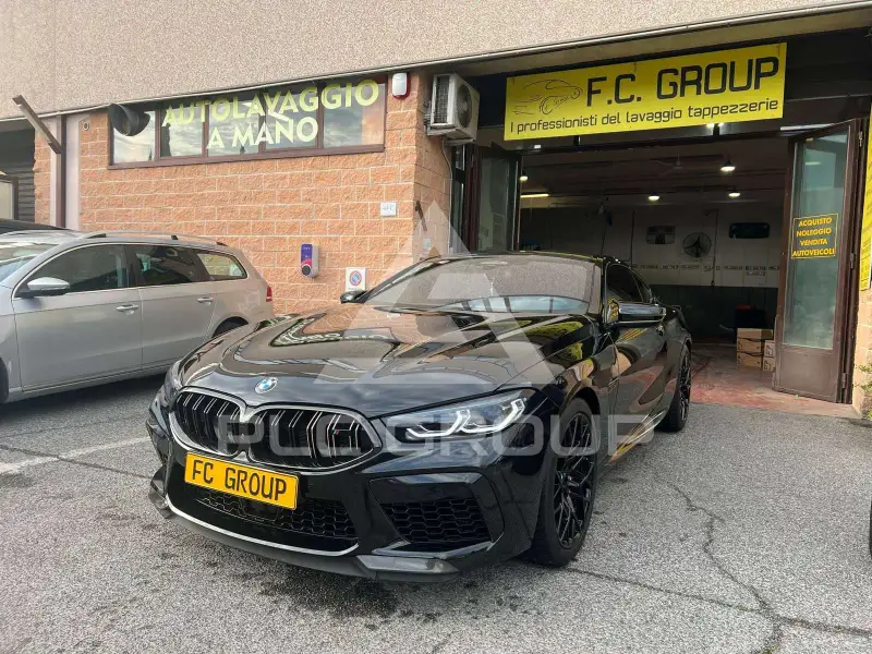 2022 BMW M8