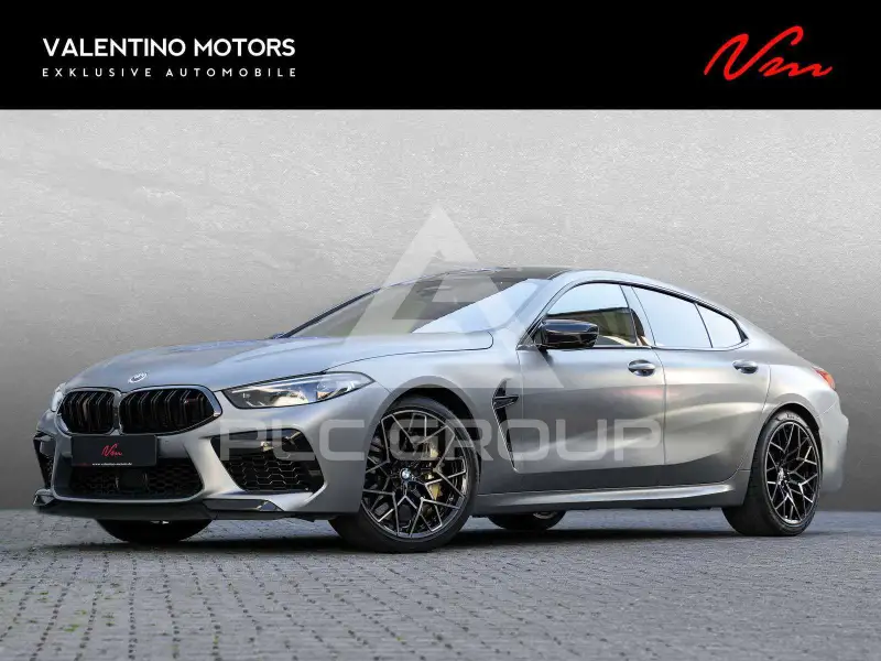 2022 BMW M8
