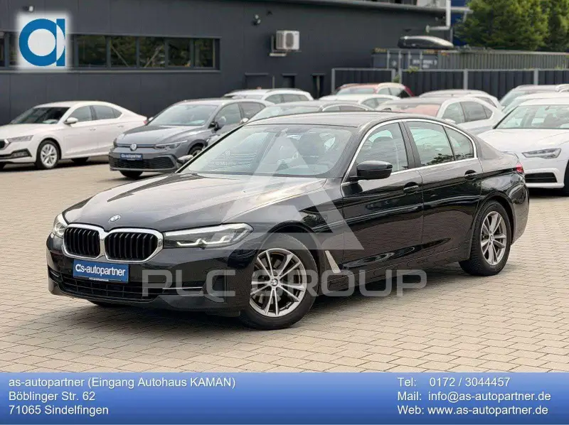 2022 BMW 520