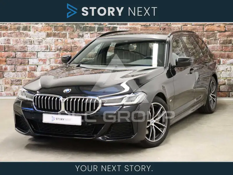 2022 BMW 520