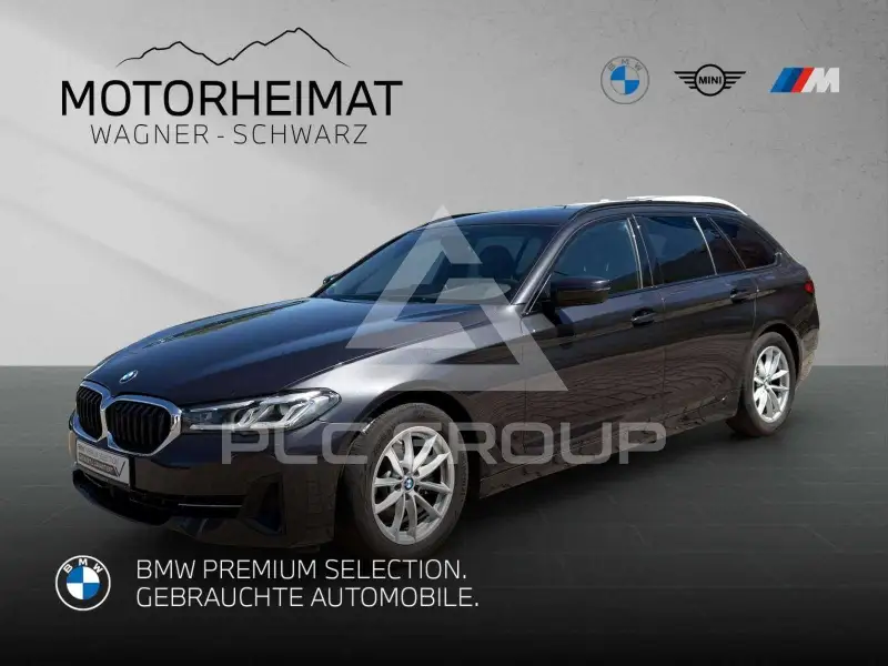 2022 BMW 520