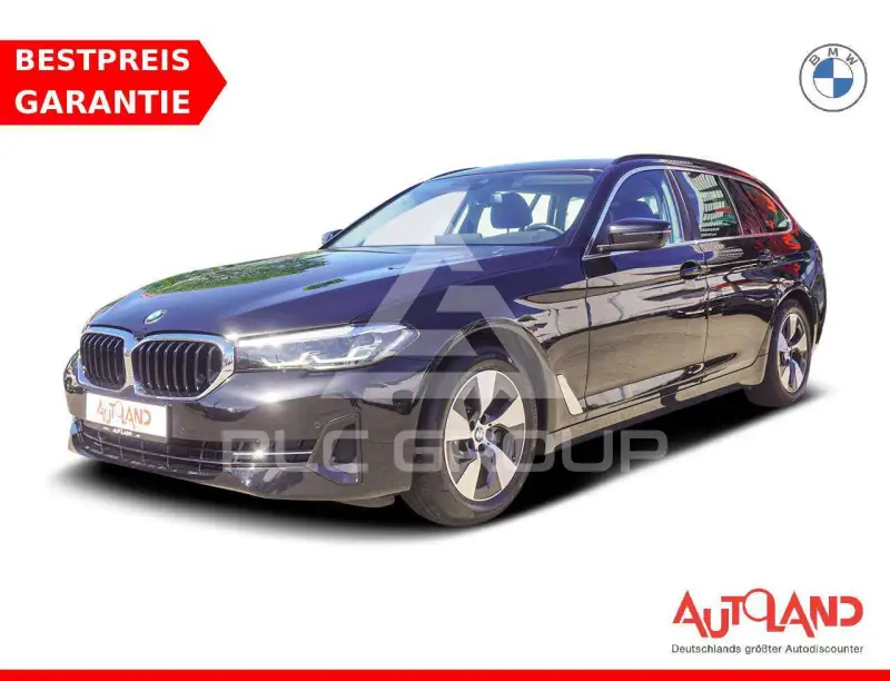 2022 BMW 520