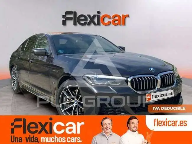2022 BMW 520