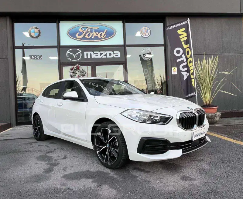 2022 BMW 116