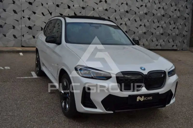 2022 BMW iX