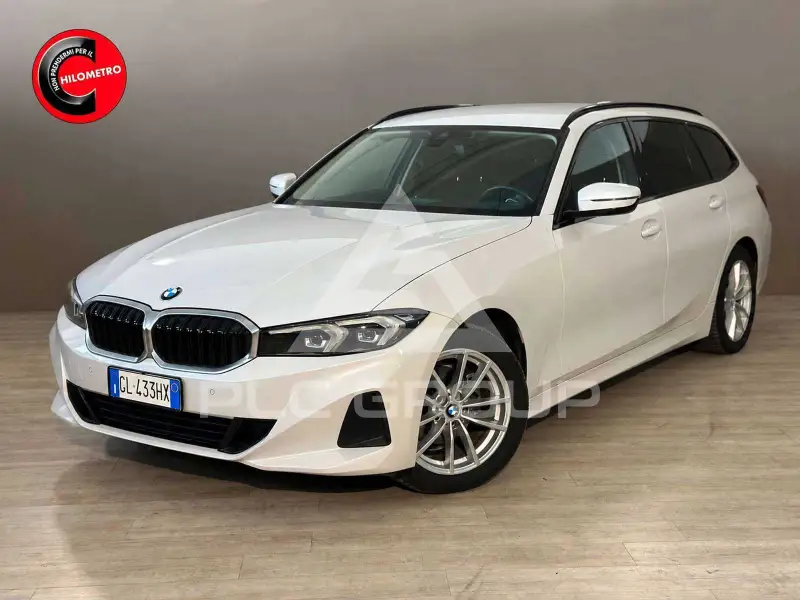 2022 BMW 318