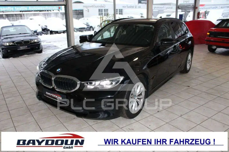2022 BMW 318