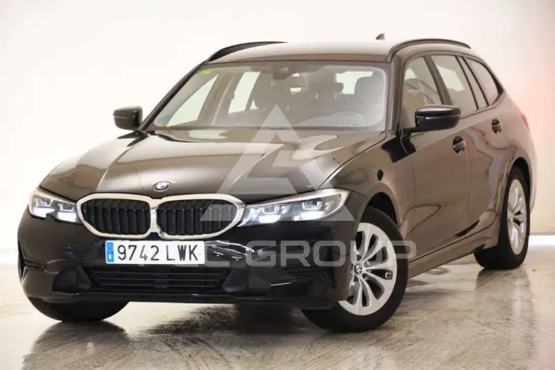 2022 BMW 318