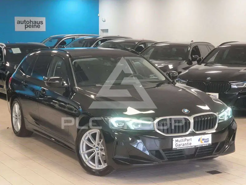 2022 BMW 318