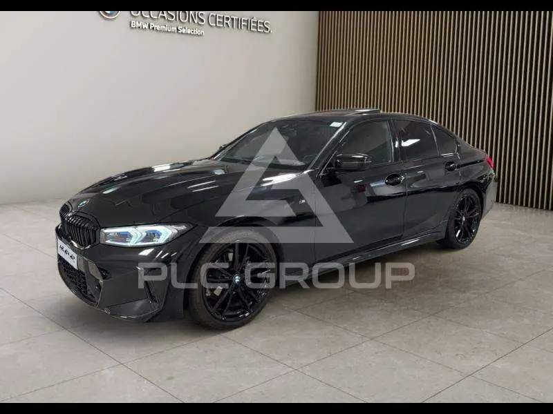 2022 BMW 318