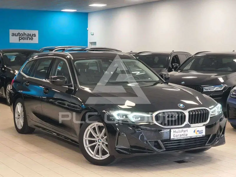 2022 BMW 318