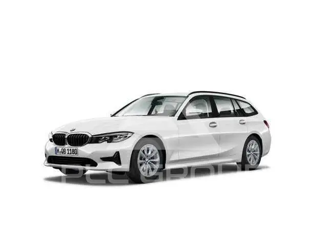 2022 BMW 318