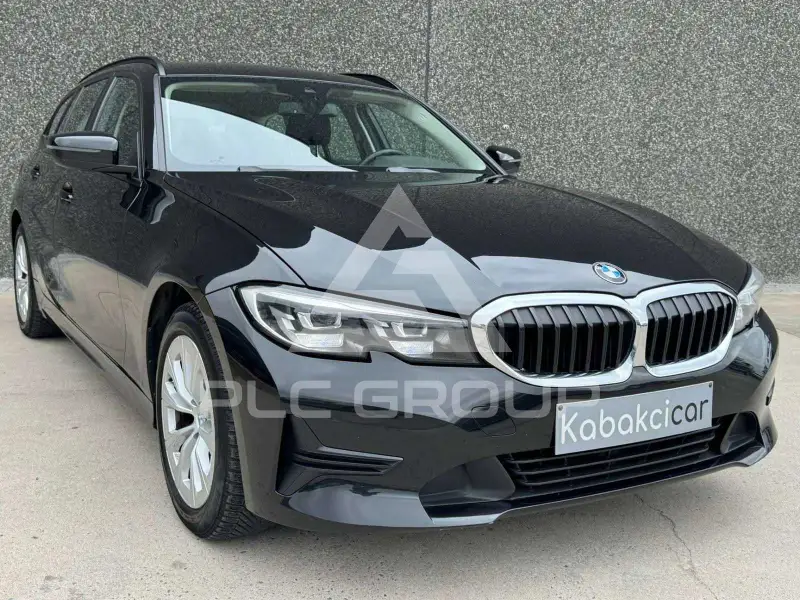 2022 BMW 318